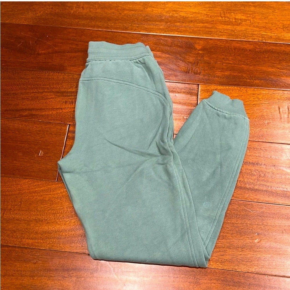 Lululemon Scuba High Rise Jogger Sweatpants